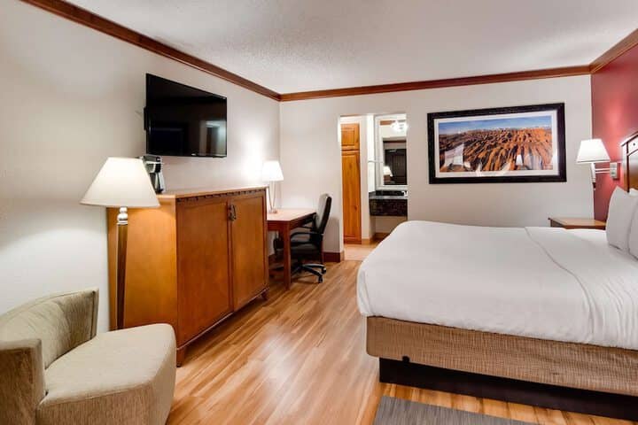 Room 14 of 46