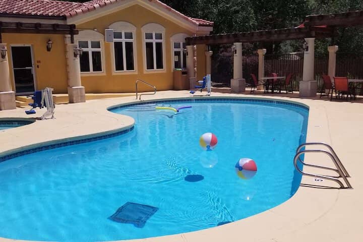 Pool 27 of 46